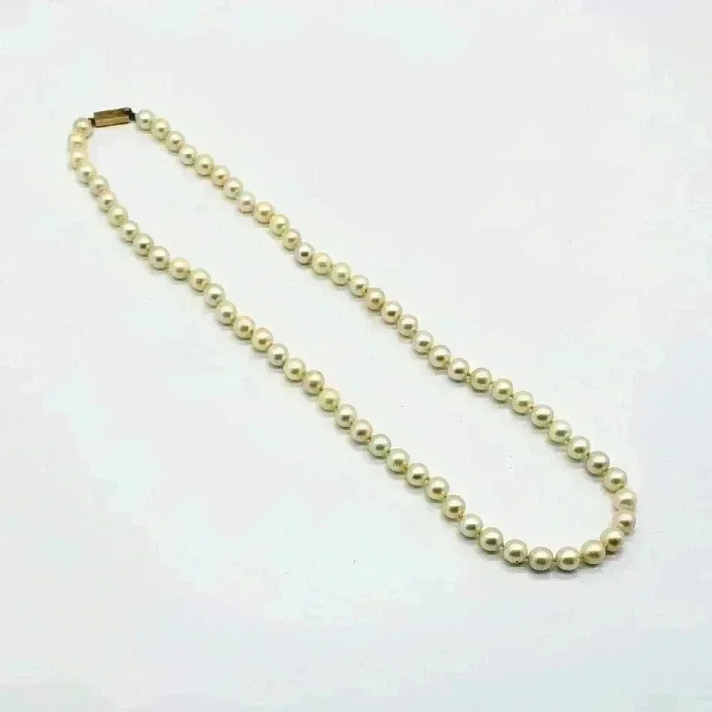 Pearl Necklace